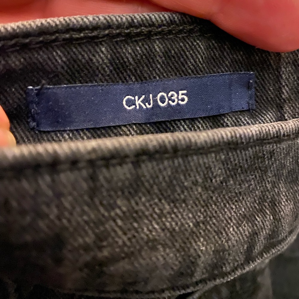 Calvin Klein Mens 38x32 Black Jeans High Waist Straight leg. Almost new